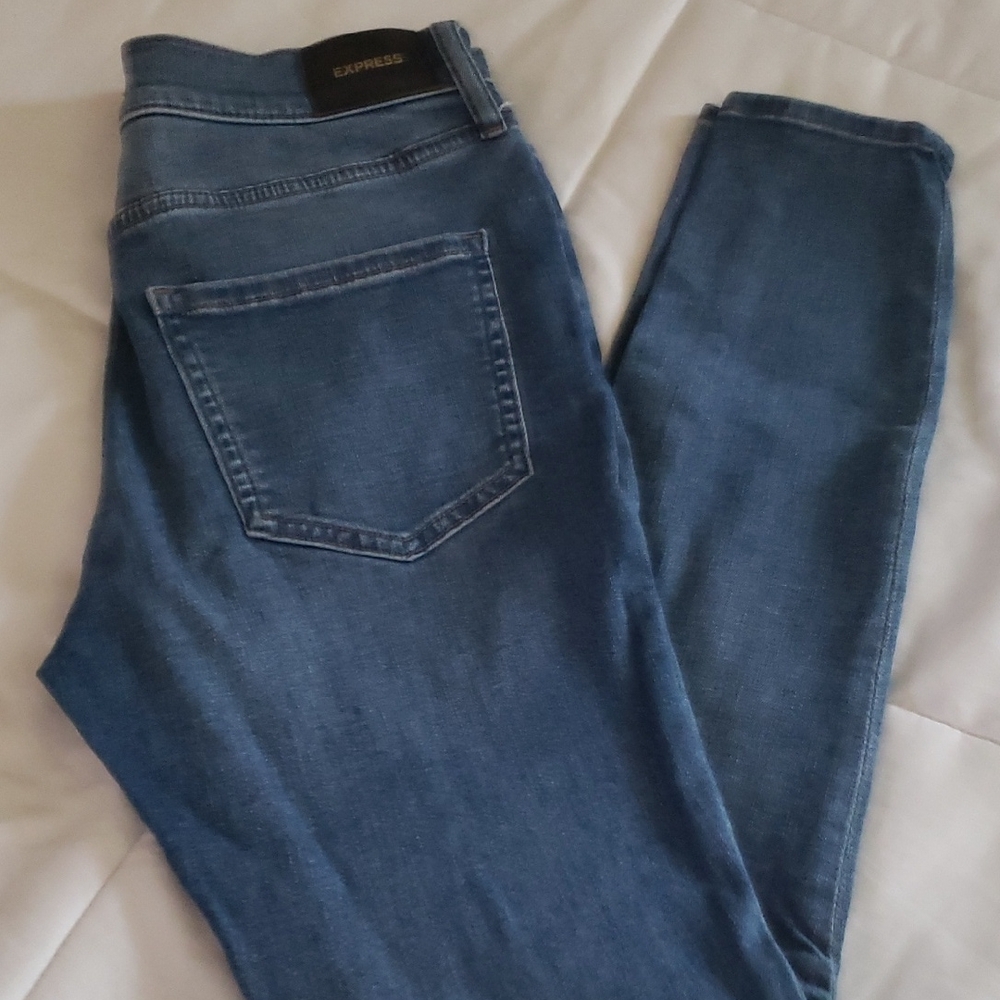 Express Women's Classic Blue Skinny Jeans